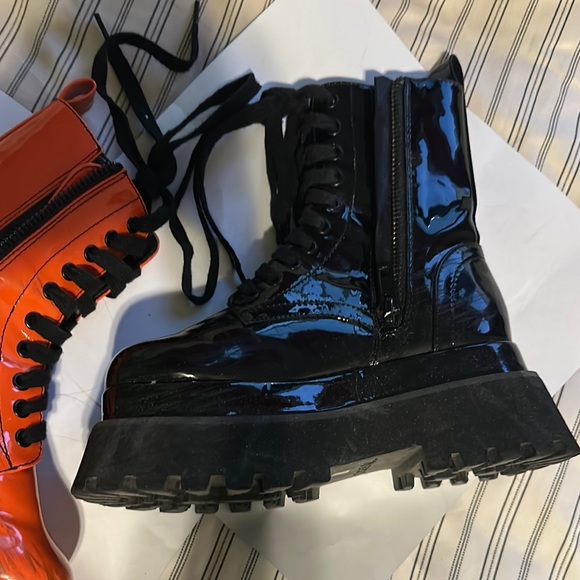 Dolls Kill Black and Orange Women's Boots 6 - Picture 5 of 16